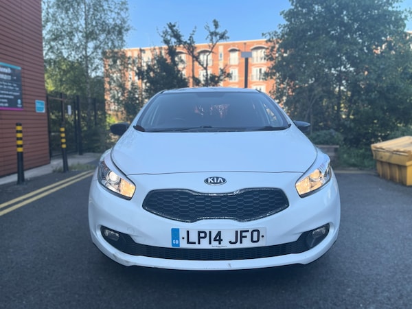 Used Kia Ceed 2014 for sale - 74982680: Photo 28