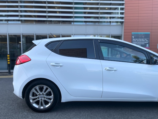 Used Kia Ceed 2014 for sale - 74982680: Photo 32