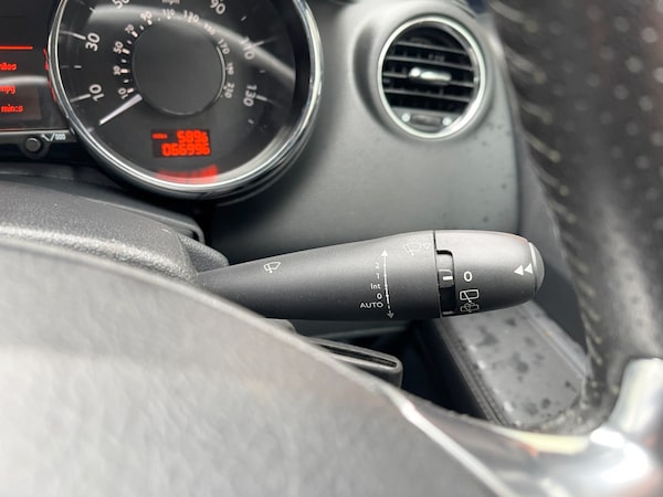 Used Peugeot 3008 2016 for sale - 76102823: Photo 43