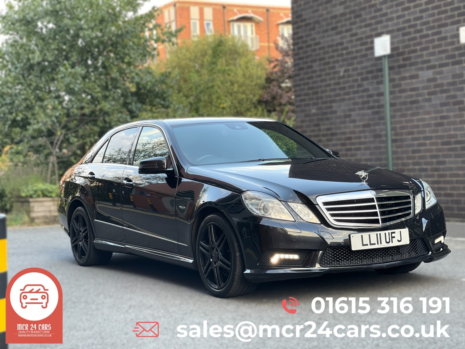 Used Mercedes-Benz E Class 2011 for sale - 76605925: Photo 1