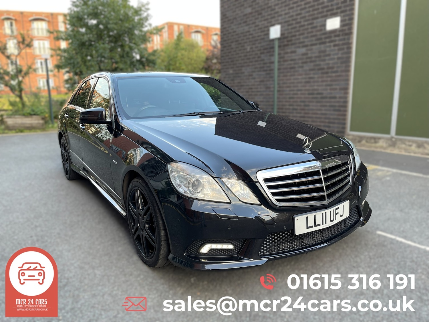 Used Mercedes-Benz E Class 2011 for sale - 76605925: Photo 10