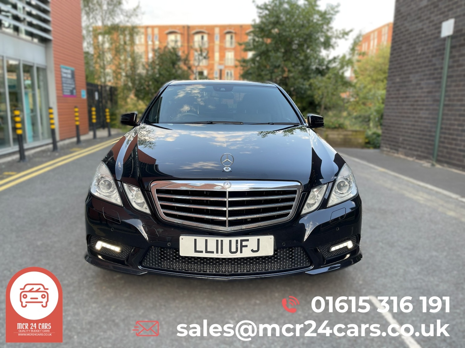 Used Mercedes-Benz E Class 2011 for sale - 76605925: Photo 14