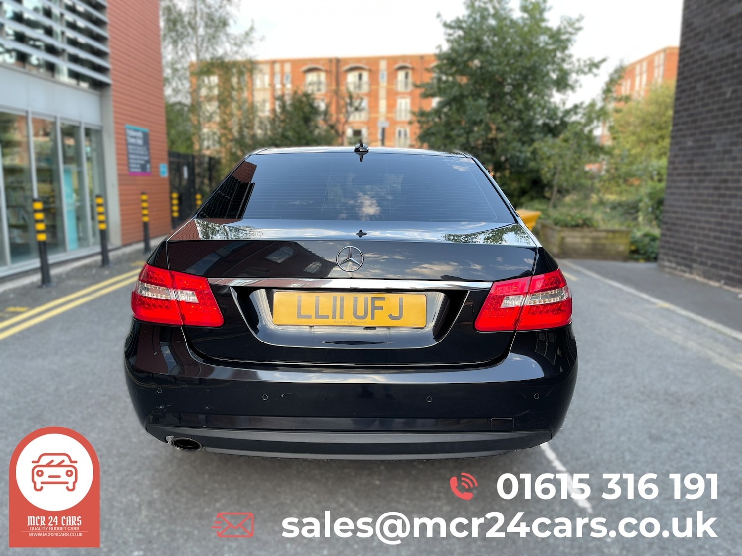 Used Mercedes-Benz E Class 2011 for sale - 76605925: Photo 15