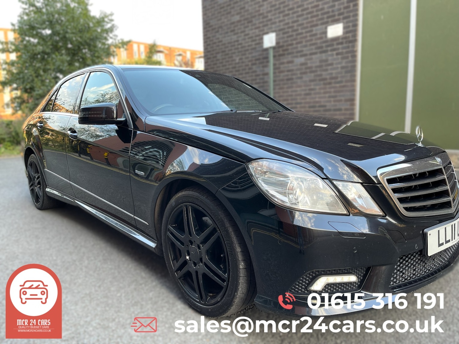 Used Mercedes-Benz E Class 2011 for sale - 76605925: Photo 18