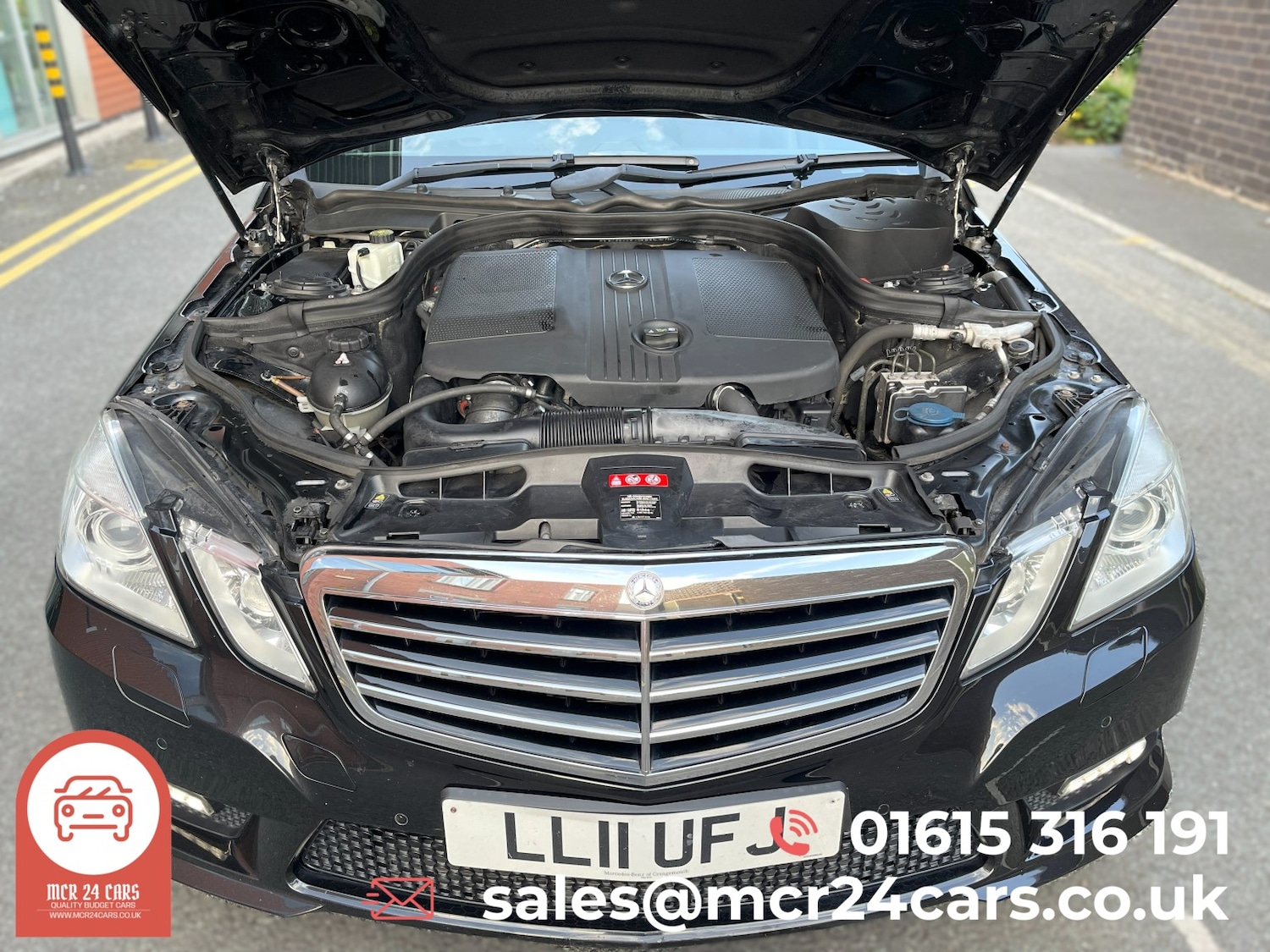 Used Mercedes-Benz E Class 2011 for sale - 76605925: Photo 25