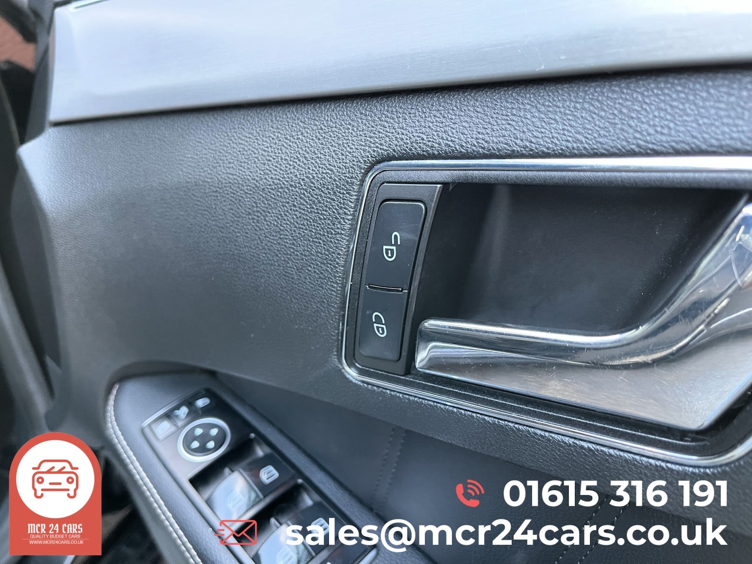 Used Mercedes-Benz E Class 2011 for sale - 76605925: Photo 33