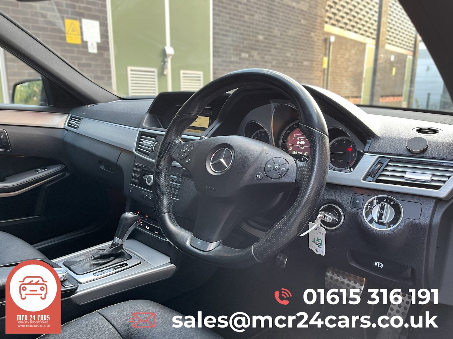 Used Mercedes-Benz E Class 2011 for sale - 76605925: Photo 37