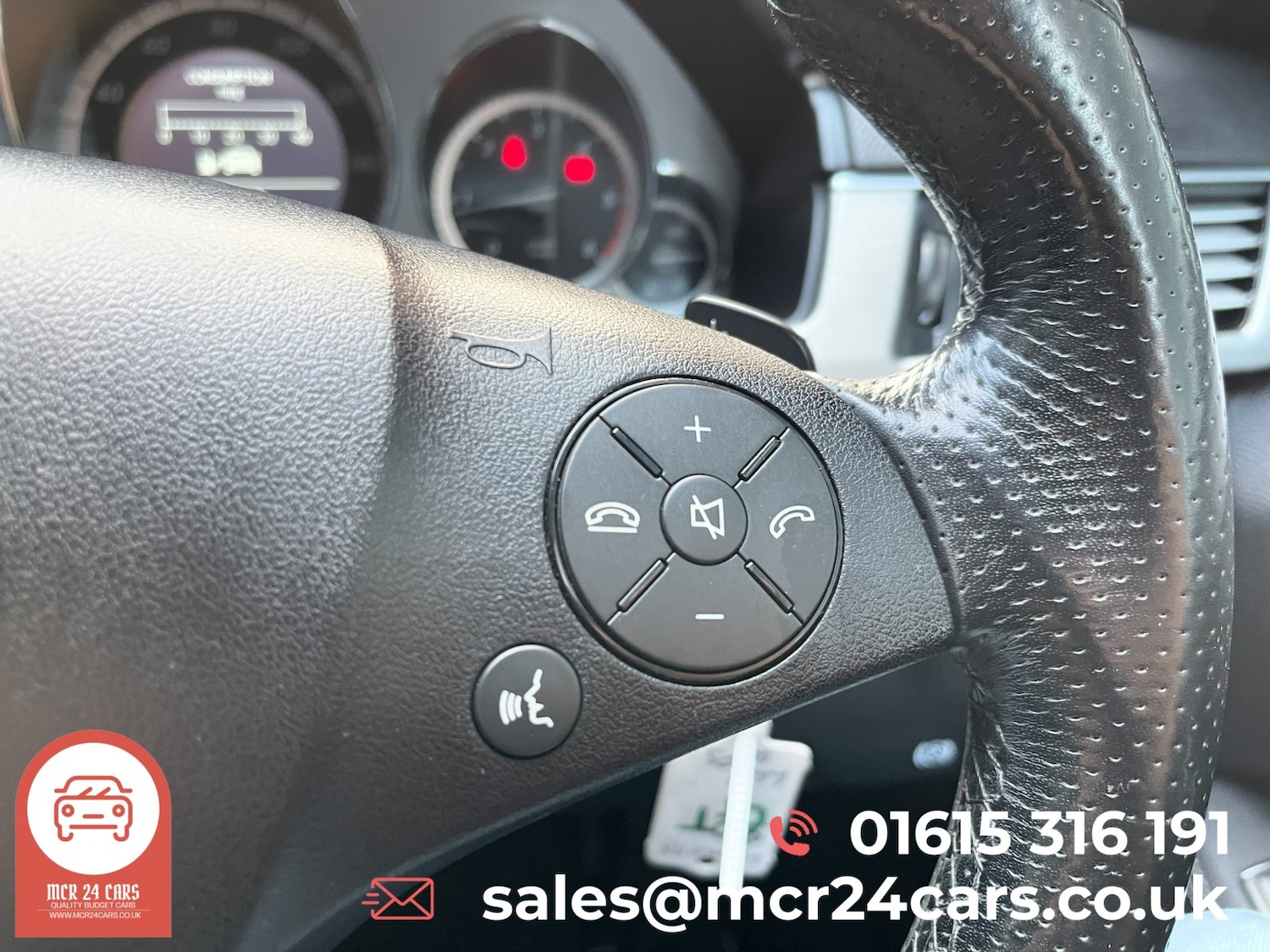 Used Mercedes-Benz E Class 2011 for sale - 76605925: Photo 39