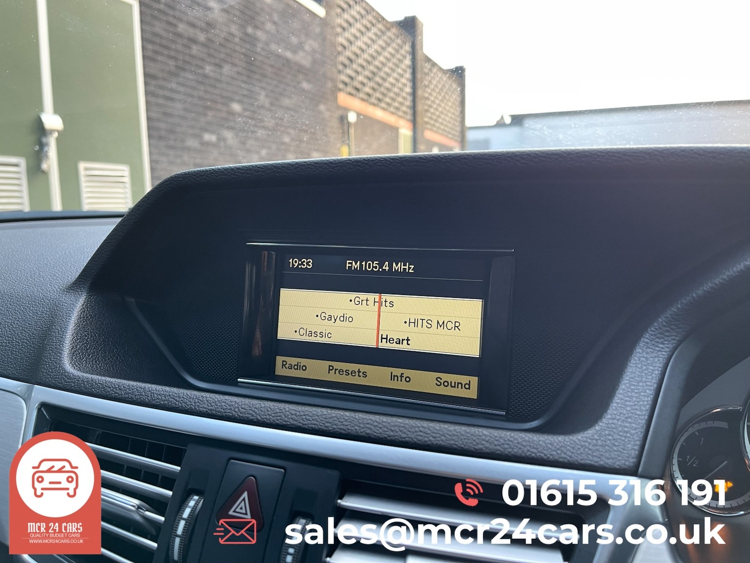 Used Mercedes-Benz E Class 2011 for sale - 76605925: Photo 47