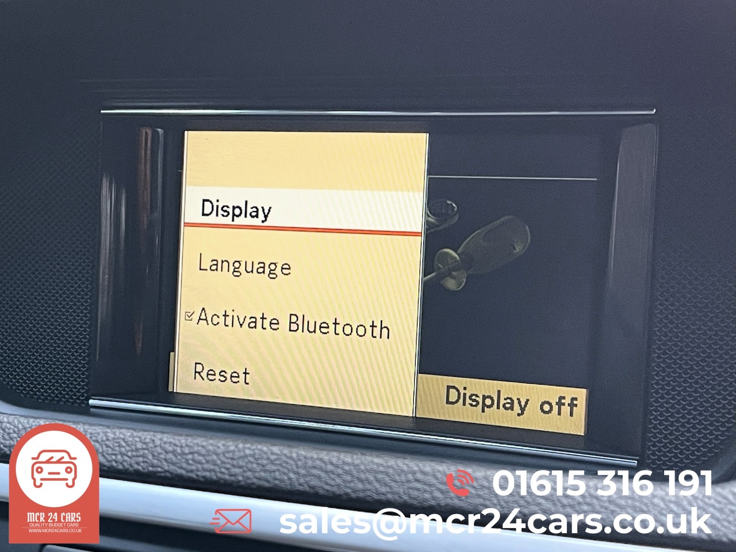 Used Mercedes-Benz E Class 2011 for sale - 76605925: Photo 51