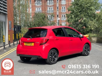 Used Toyota Yaris 2015 for sale - 76605972: Photo