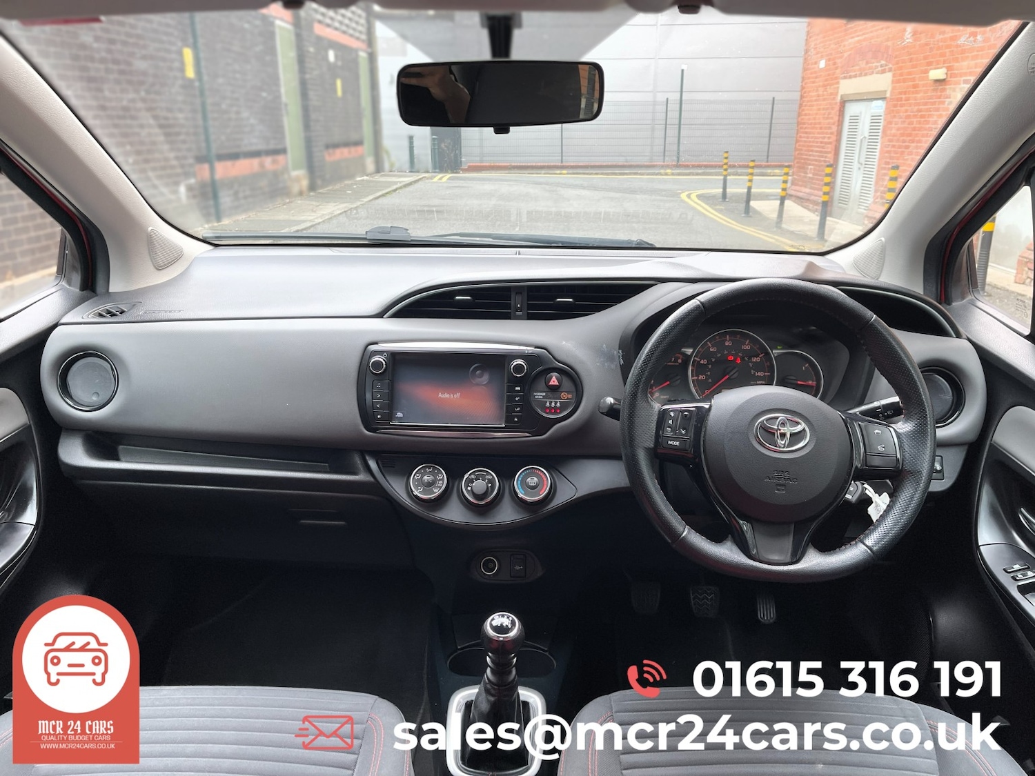 Used Toyota Yaris 2015 for sale - 76605972: Photo 37