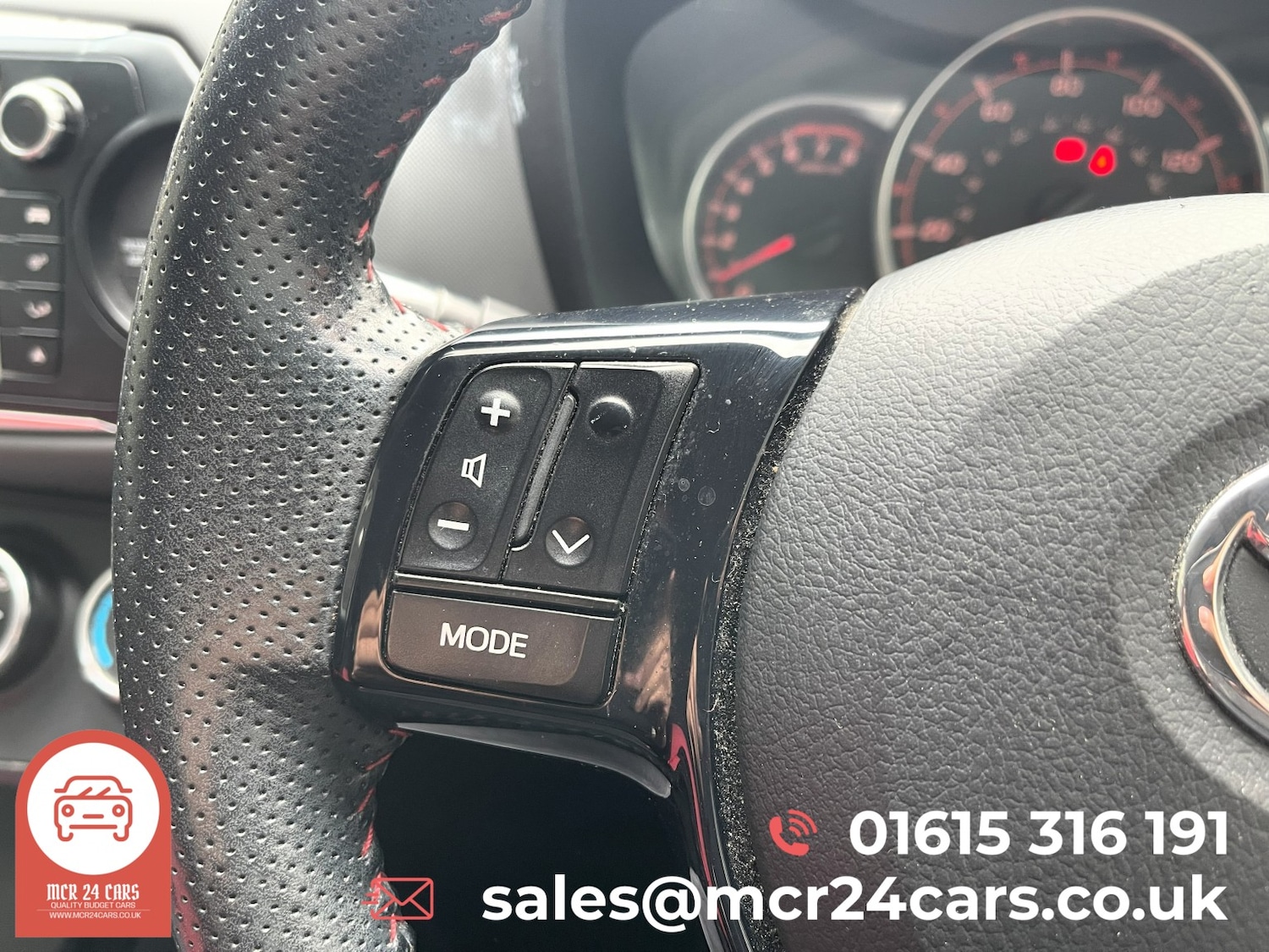 Used Toyota Yaris 2015 for sale - 76605972: Photo 42