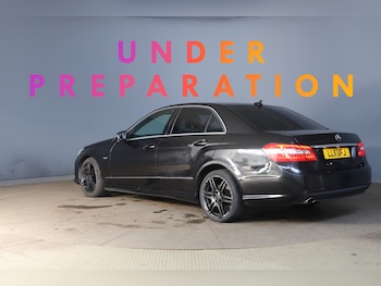 Used Mercedes-Benz E-Class 2011 for sale - 75557290: Photo