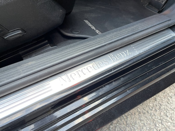 Used Mercedes-Benz E Class 2011 for sale - 75557290: Photo 44
