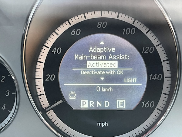 Used Mercedes-Benz E Class 2011 for sale - 75557290: Photo 64