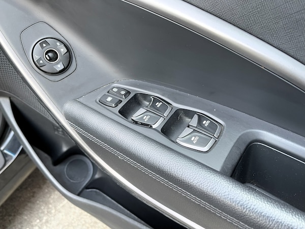 Used Hyundai Santa Fe 2013 for sale - 75381781: Photo 14