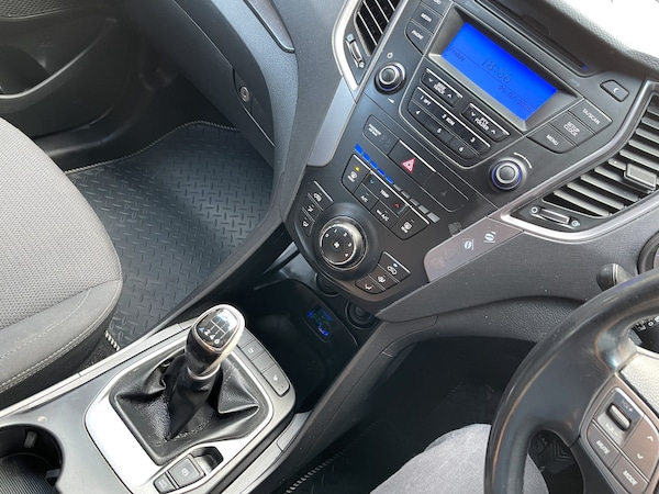 Used Hyundai Santa Fe 2013 for sale - 75381781: Photo 17