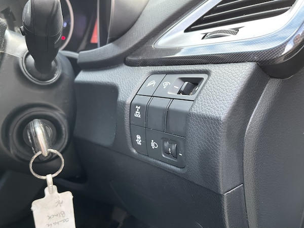 Used Hyundai Santa Fe 2013 for sale - 75381781: Photo 19
