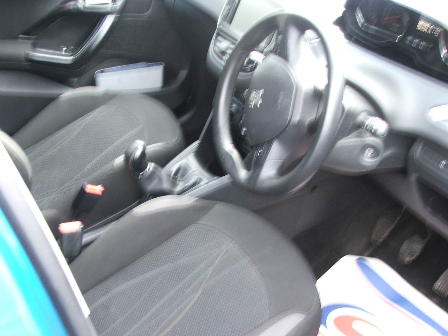 Used Peugeot 208 2013 for sale - 77391739: Photo 5