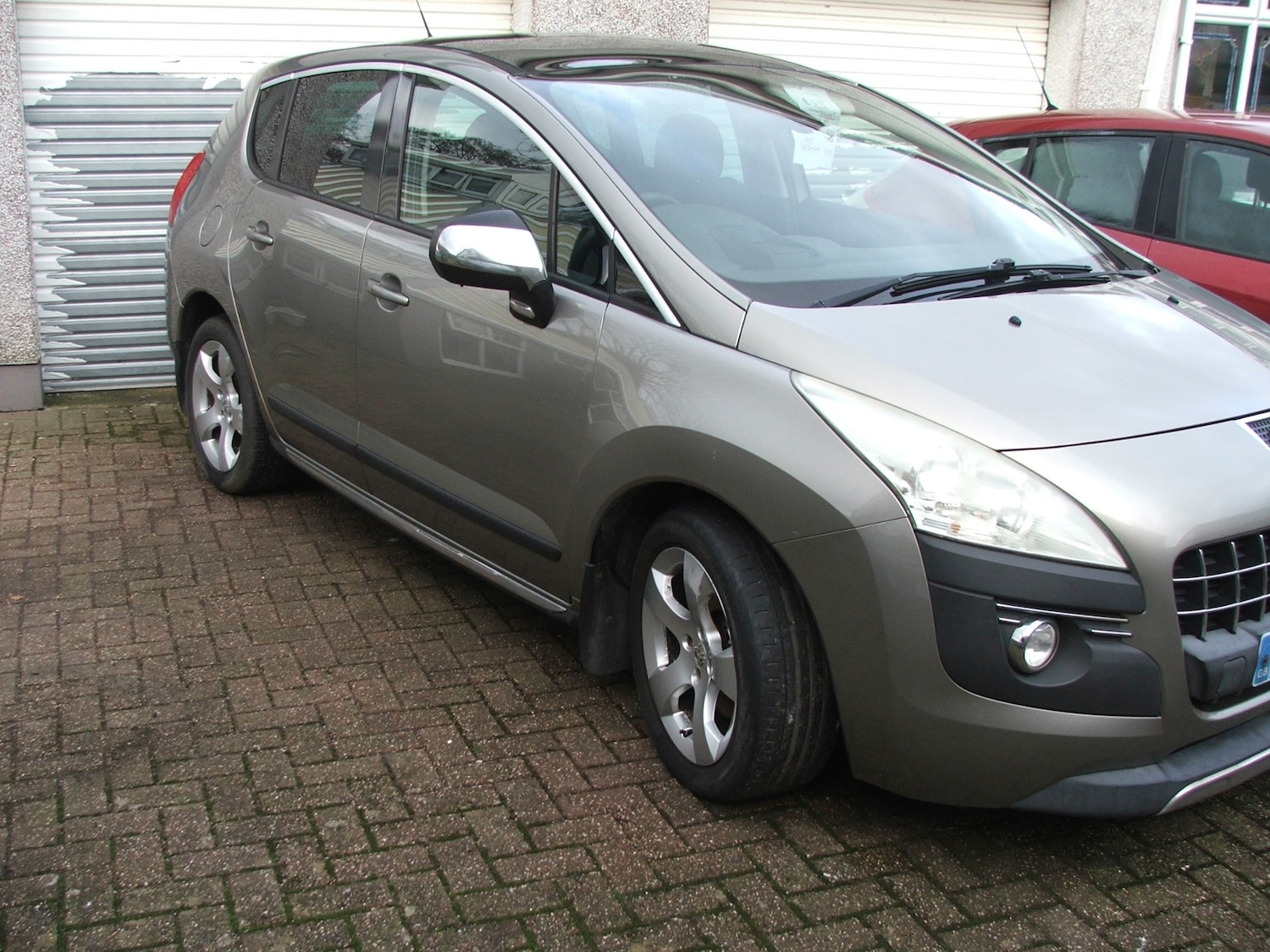 Used Peugeot 3008 2010 for sale - 77170717: Photo 3