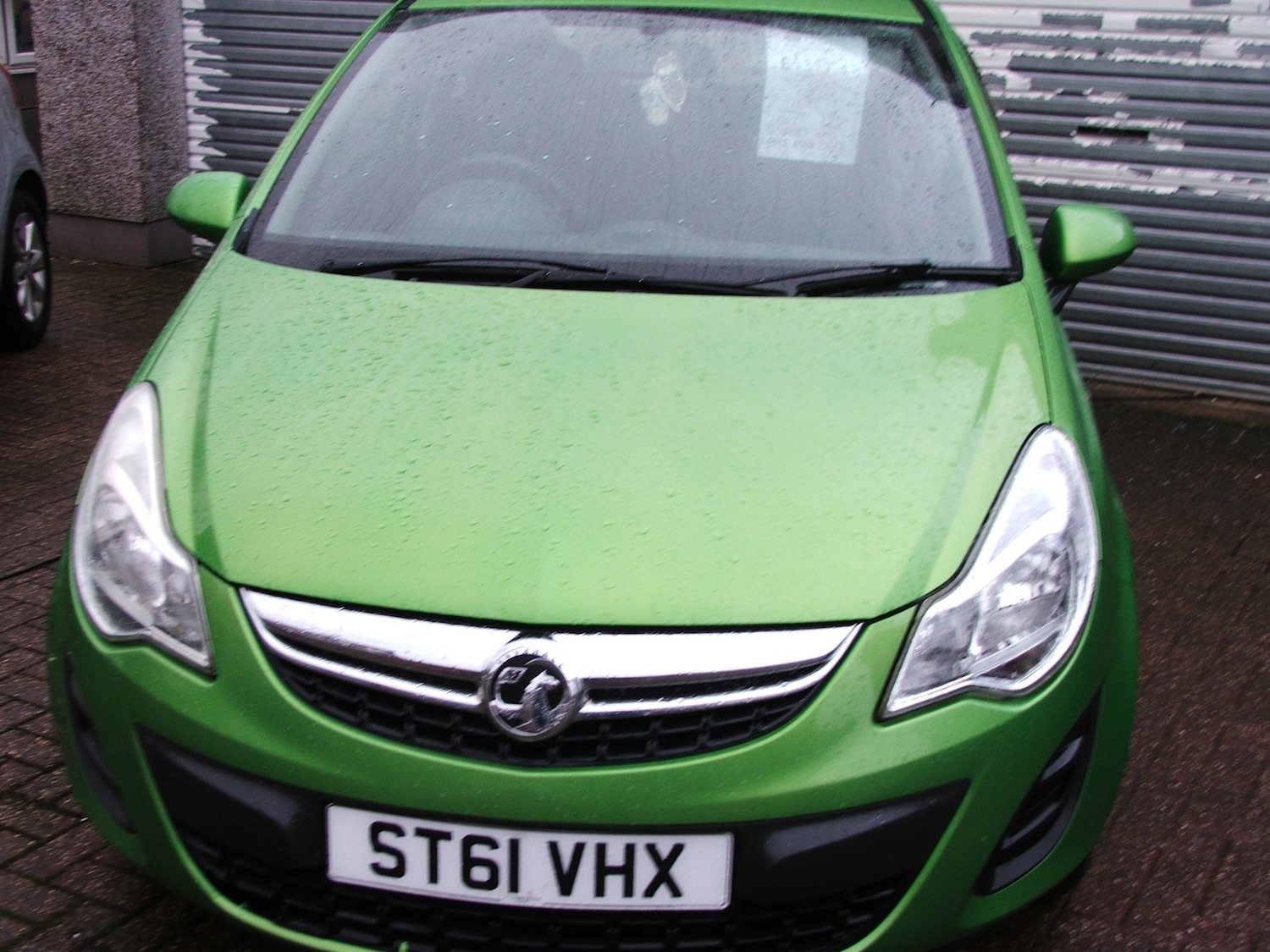 Used Vauxhall Corsa 2011 for sale - 77300347: Photo 1