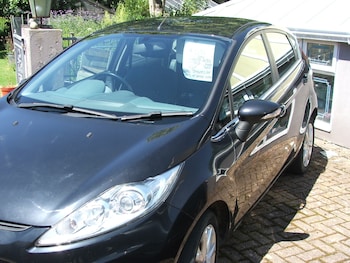 Used Ford Fiesta 2010 for sale - 79099396: Photo