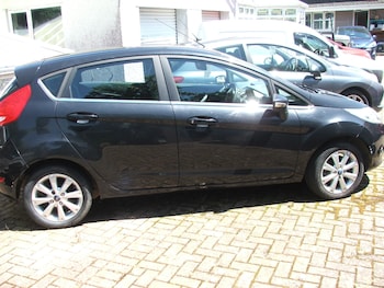 Used Ford Fiesta 2010 for sale - 79099396: Photo
