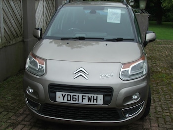 Used Citroen C3 Picasso 2011 for sale - 78950309: Photo