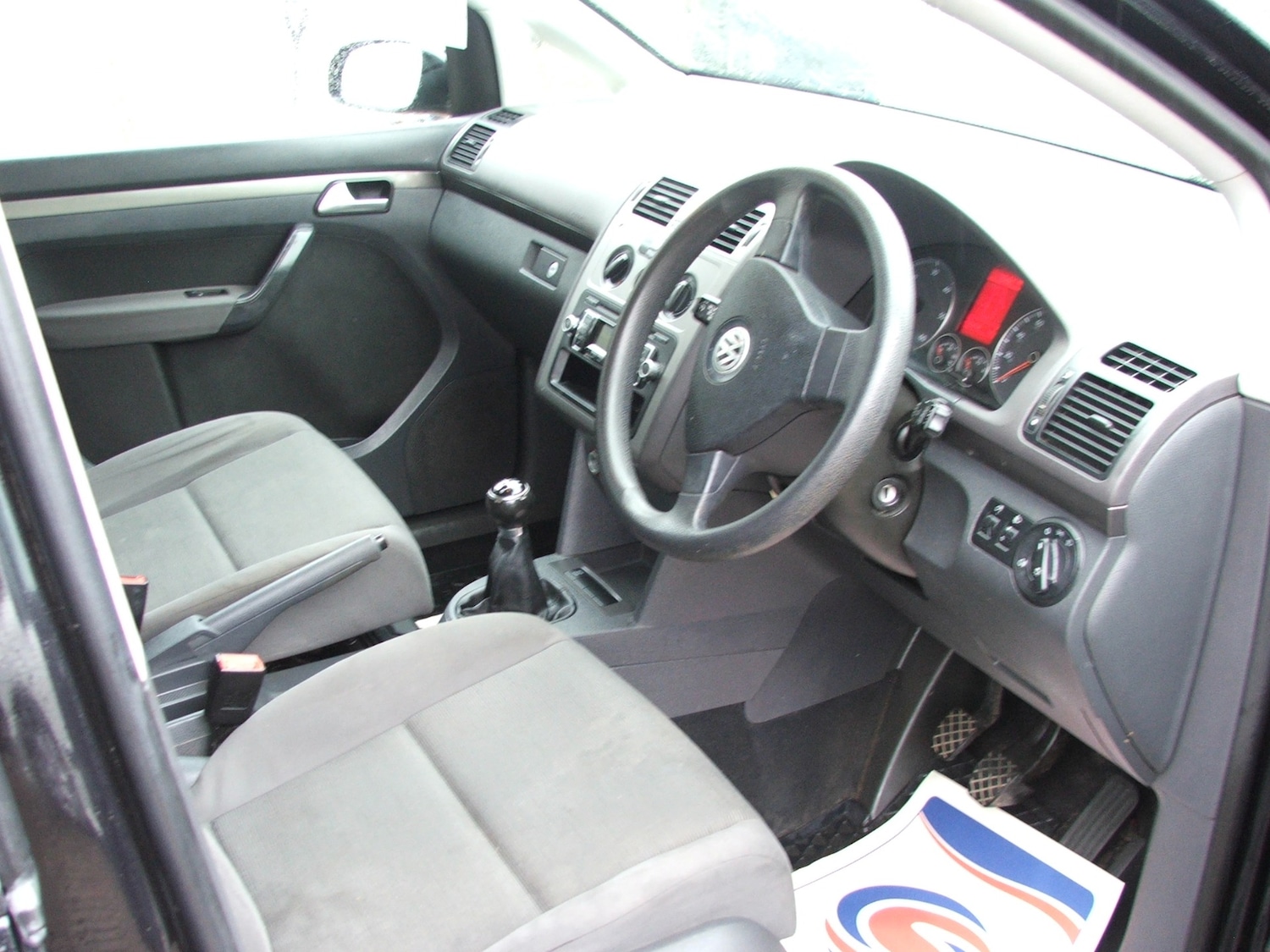 Used Volkswagen Touran 2008 for sale - 76402165: Photo 6