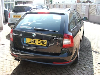 Used Skoda Octavia 2010 for sale - 79327074: Photo