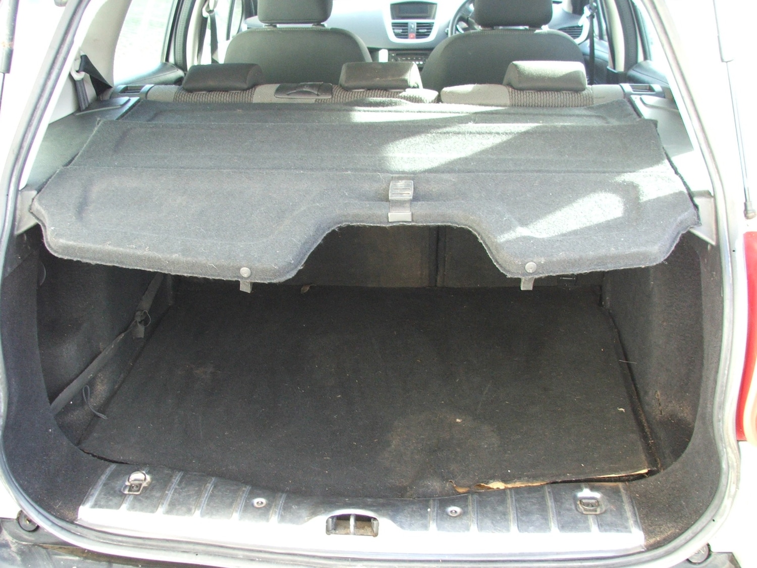 Used Peugeot 207 2012 for sale - 76492238: Photo 6