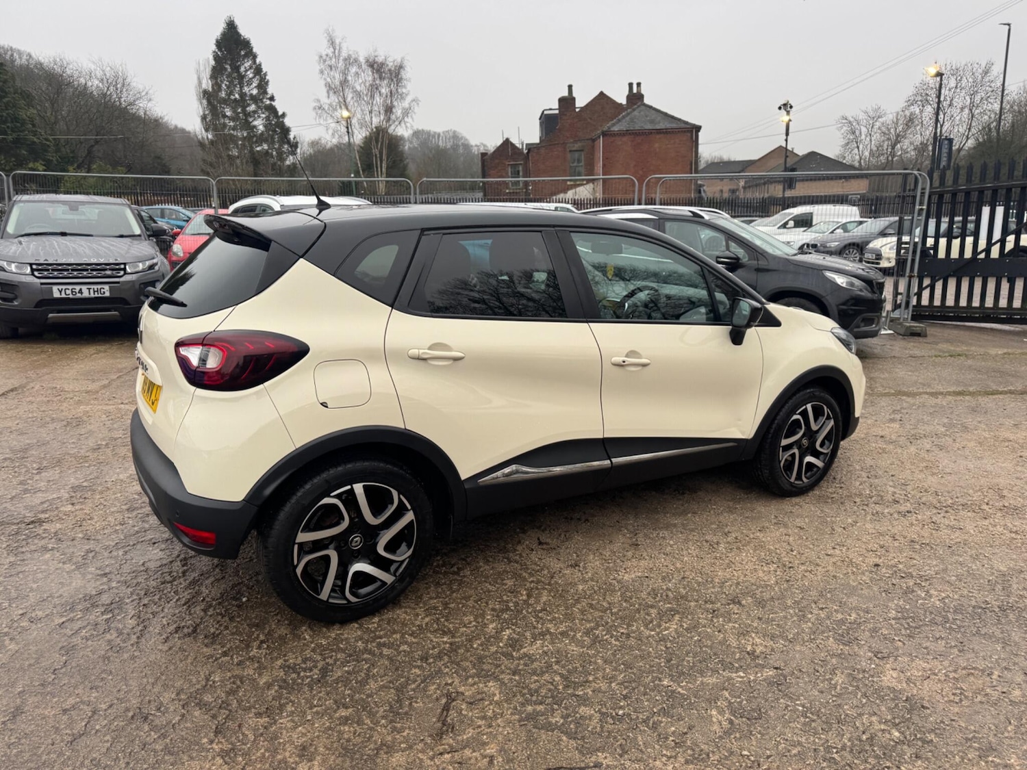Used Renault Captur 2019 for sale - 78087086: Photo 10