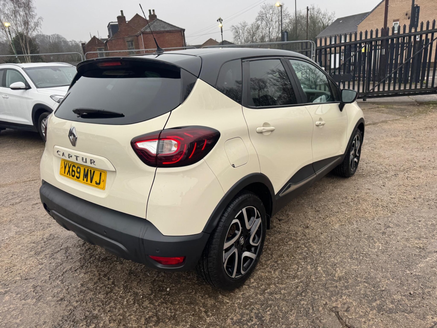 Used Renault Captur 2019 for sale - 78087086: Photo 12