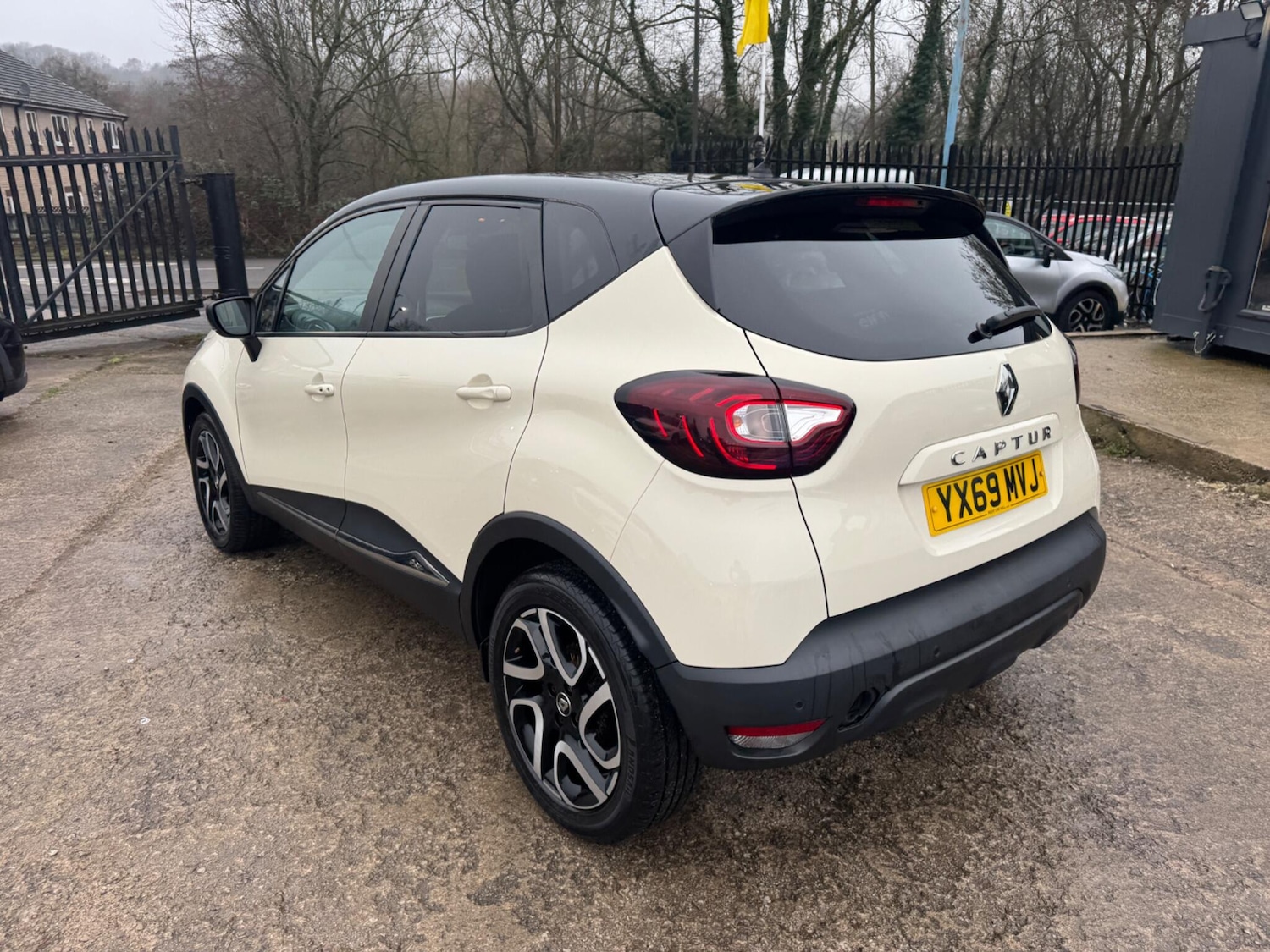 Used Renault Captur 2019 for sale - 78087086: Photo 16