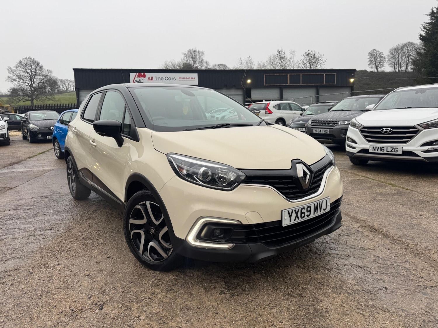 Used Renault Captur 2019 for sale - 78087086: Photo 2