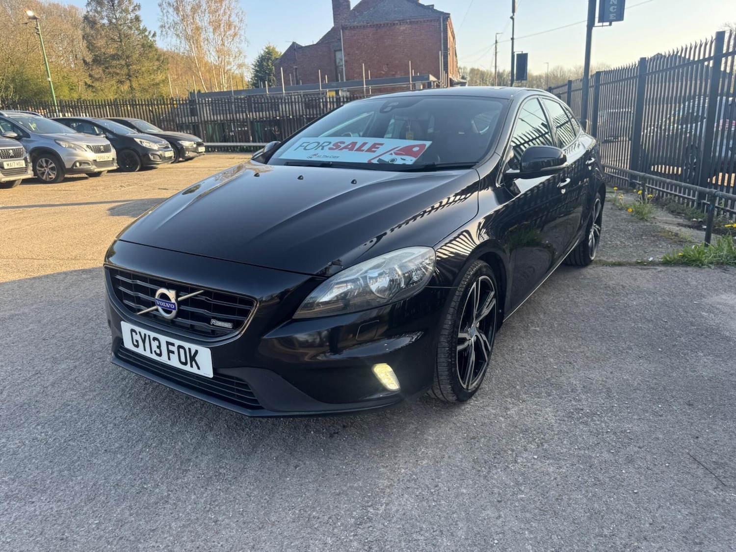 Used Volvo V40 2013 for sale - 78170271: Photo 12