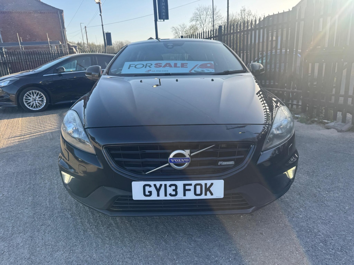 Used Volvo V40 2013 for sale - 78170271: Photo 14