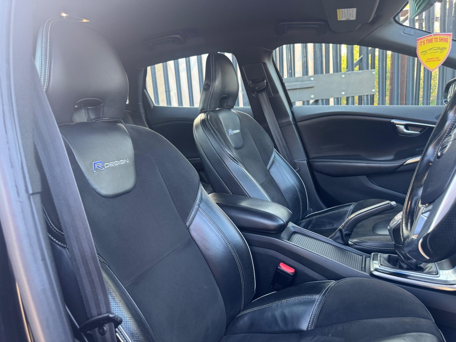 Used Volvo V40 2013 for sale - 78170271: Photo 15