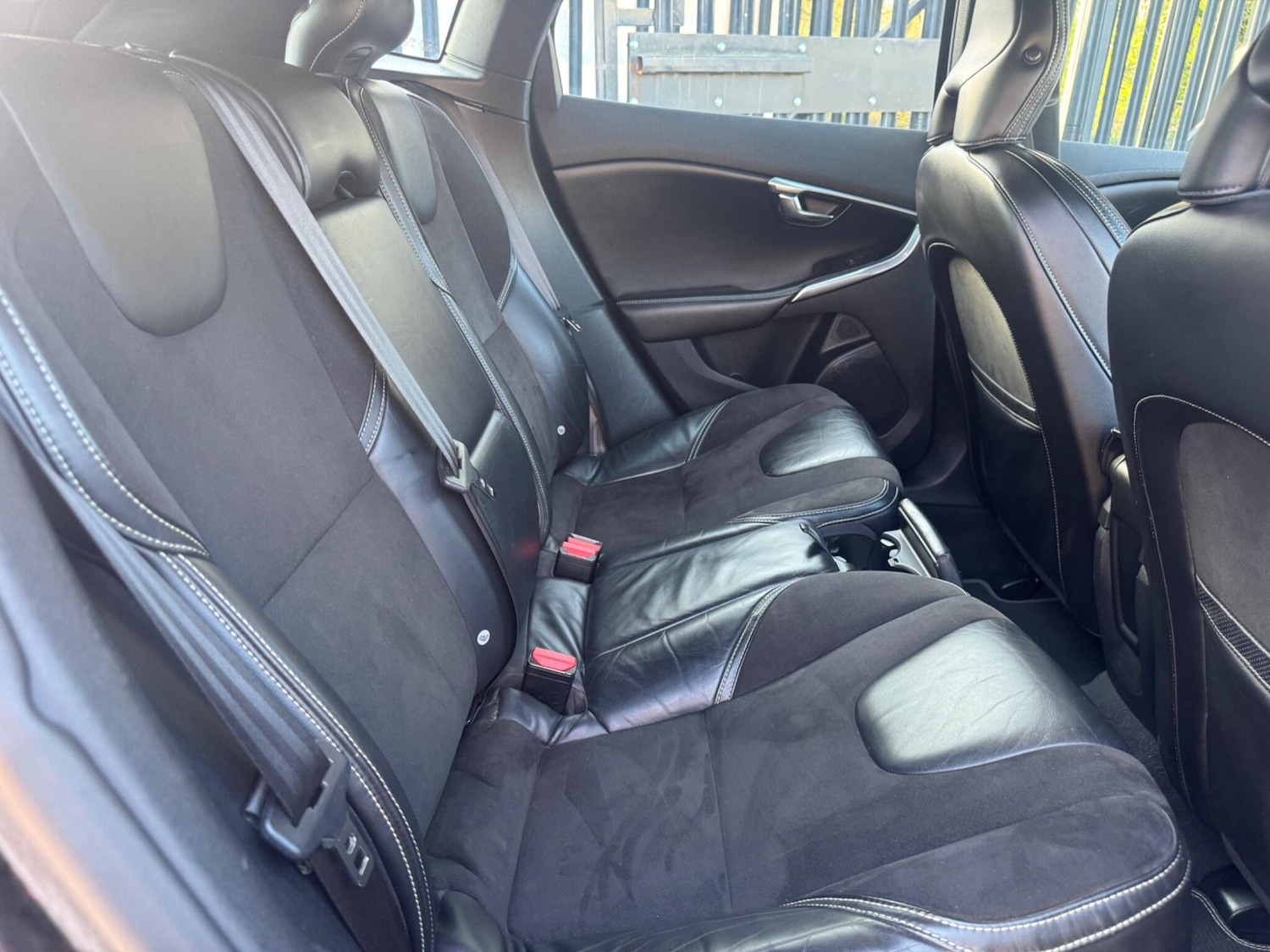 Used Volvo V40 2013 for sale - 78170271: Photo 20