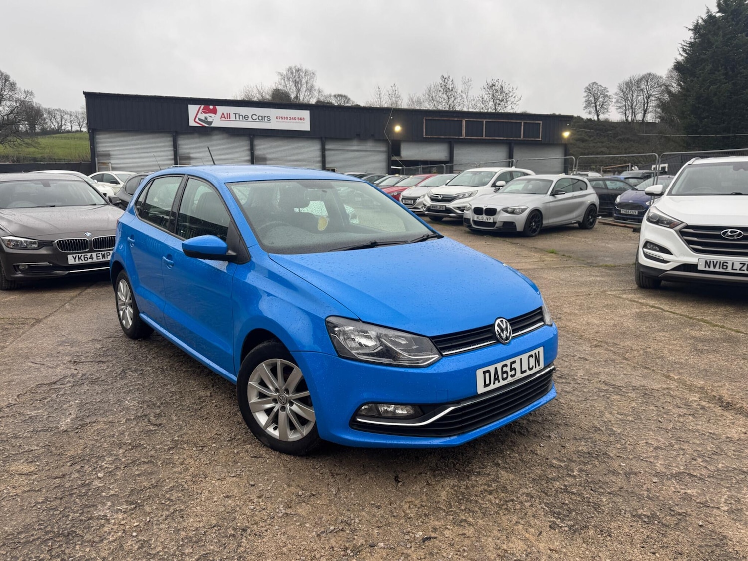 Used Volkswagen Polo 2015 for sale - 78073987: Photo 2