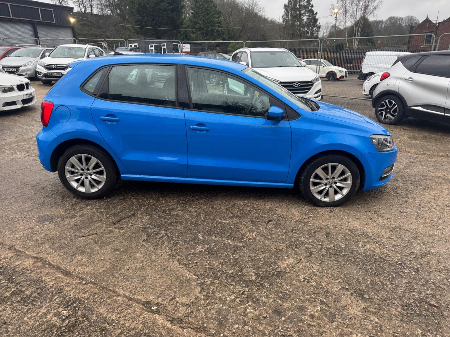 Used Volkswagen Polo 2015 for sale - 78073987: Photo 6