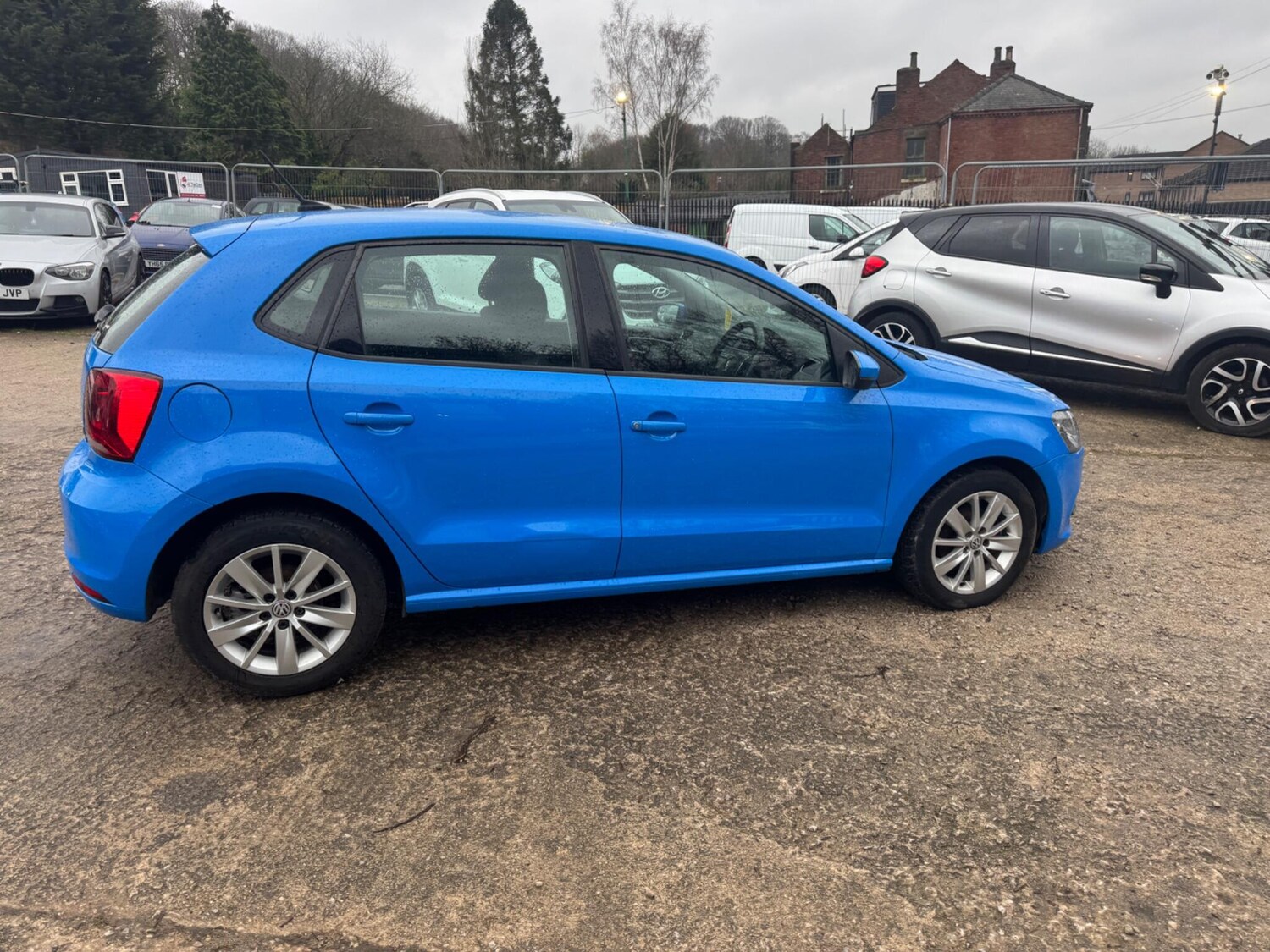 Used Volkswagen Polo 2015 for sale - 78073987: Photo 7