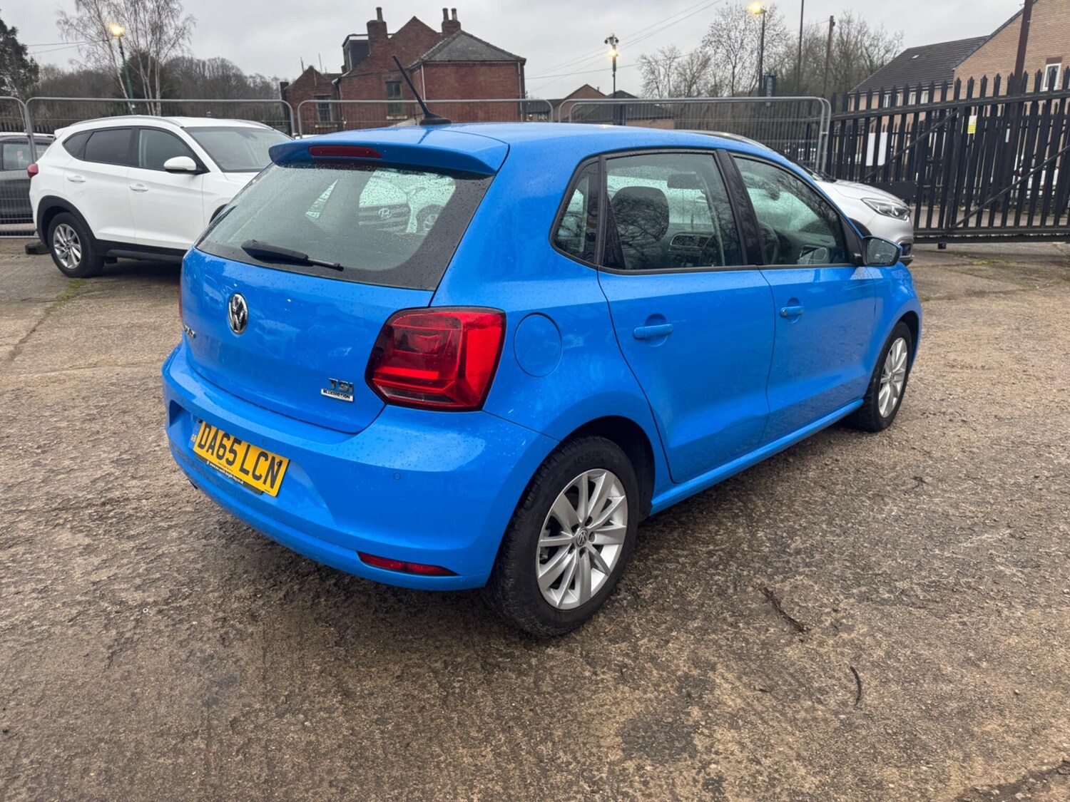 Used Volkswagen Polo 2015 for sale - 78073987: Photo 9