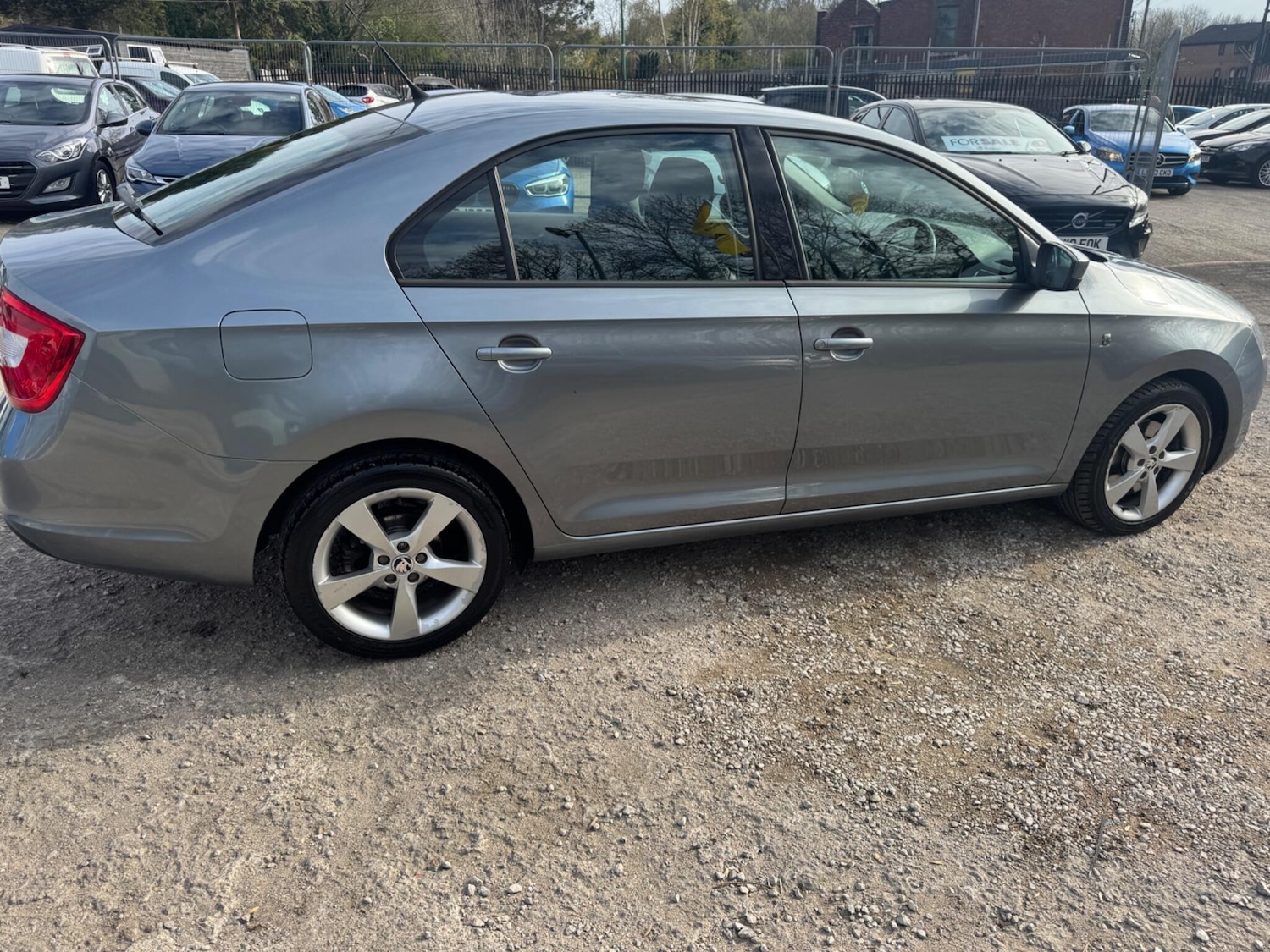 Used Skoda Rapid 2014 for sale - 78205410: Photo 6