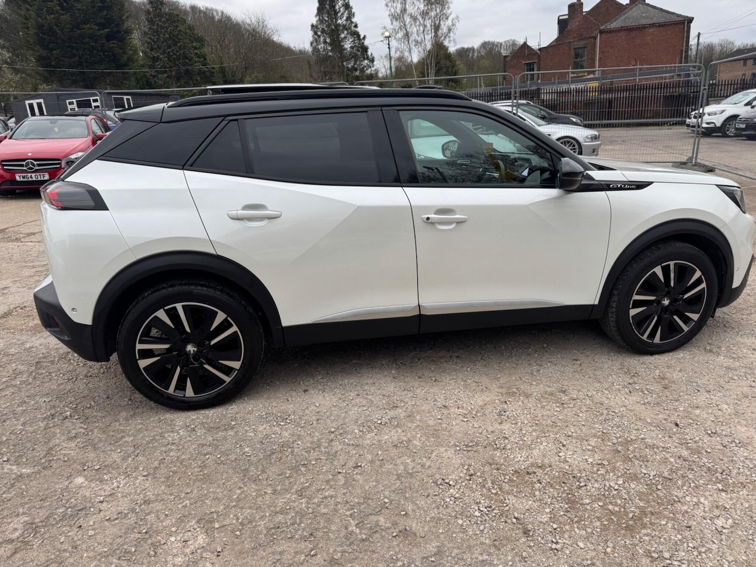 Used Peugeot 2008 2020 for sale - 78100057: Photo 10