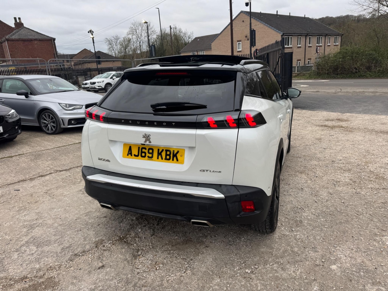 Used Peugeot 2008 2020 for sale - 78100057: Photo 13