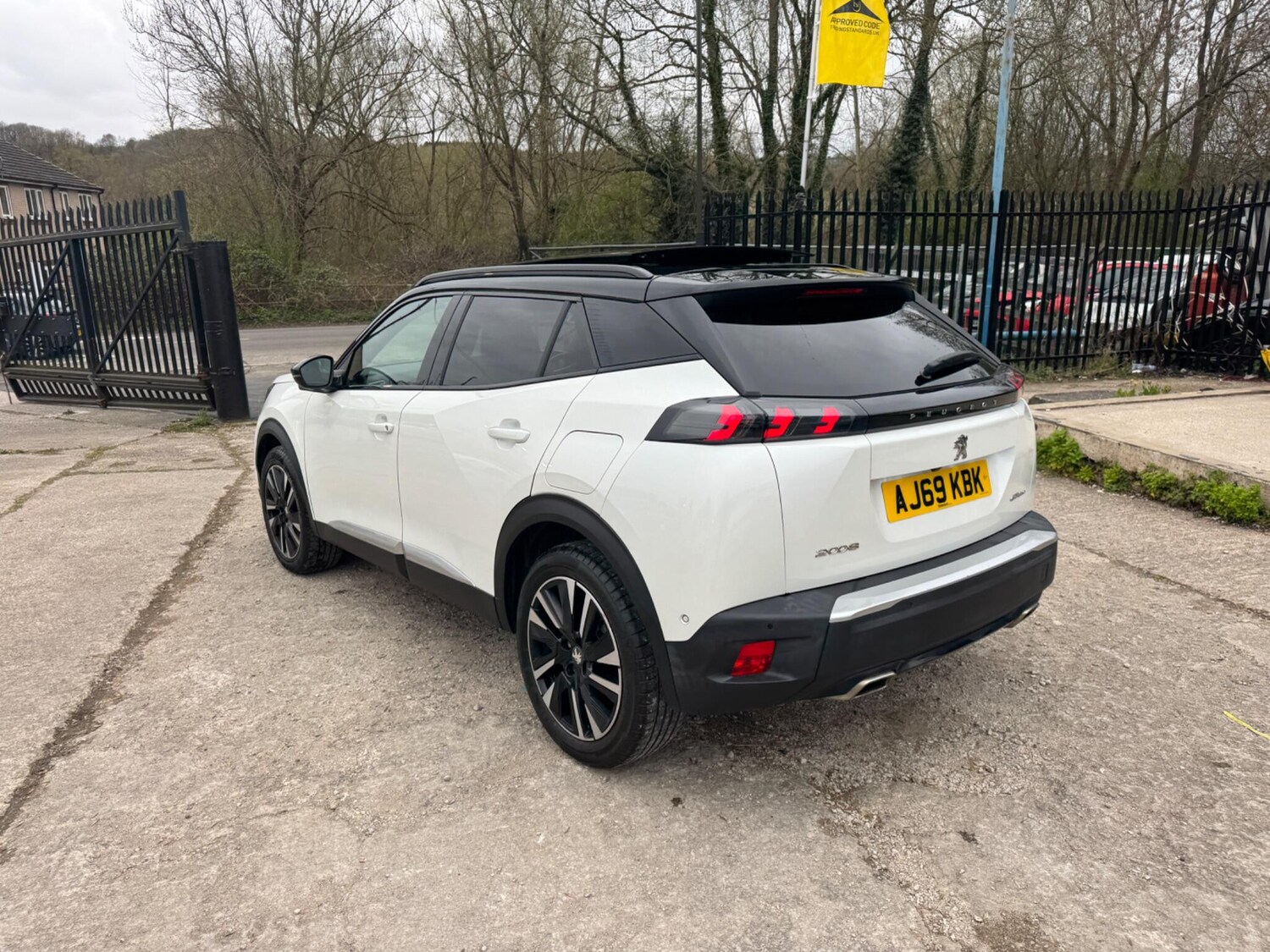 Used Peugeot 2008 2020 for sale - 78100057: Photo 16