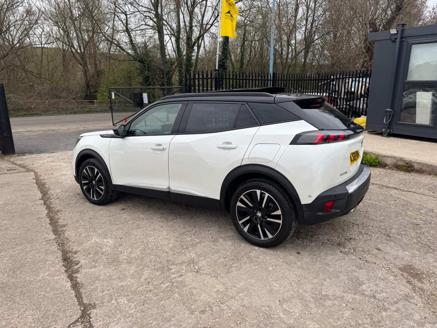 Used Peugeot 2008 2020 for sale - 78100057: Photo 17