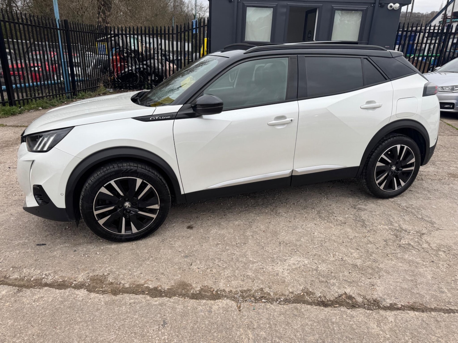 Used Peugeot 2008 2020 for sale - 78100057: Photo 18